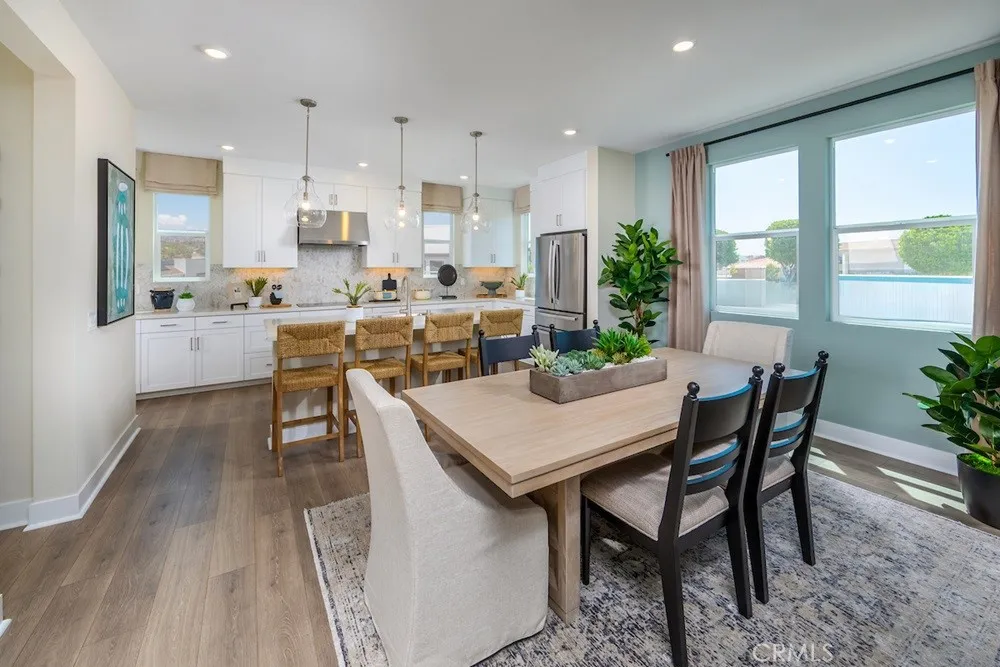 1054 E Overlook Drive Orange, CA 92867