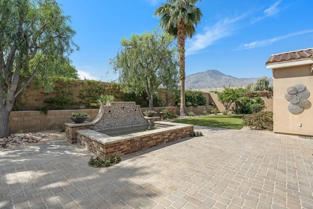 81307 Jasmine Court La Quinta, CA 92253