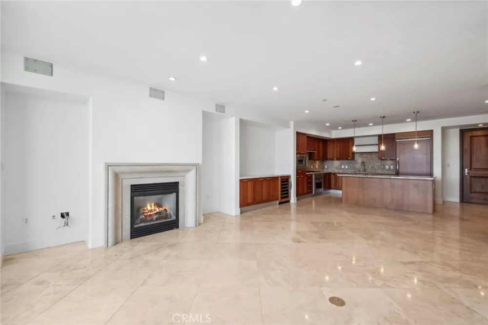 5064 Scholarship Irvine, CA 92612