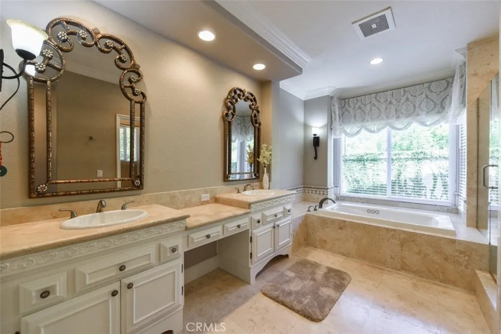 38 Toulon Laguna Niguel, CA 92677
