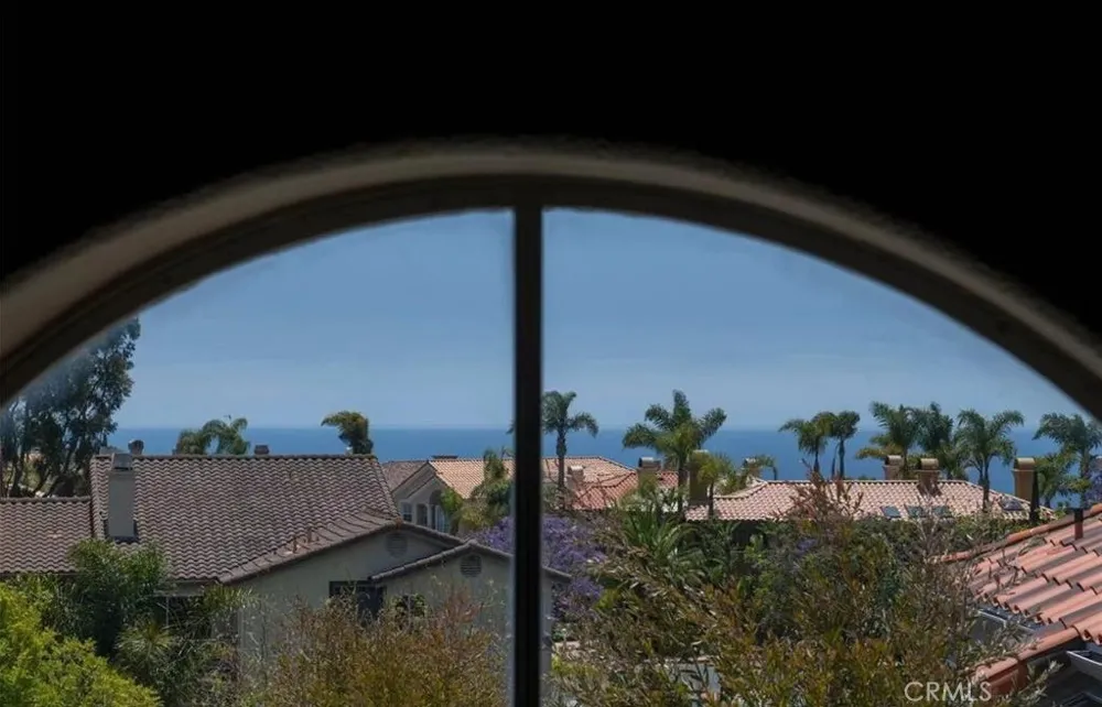 38 Toulon Laguna Niguel, CA 92677