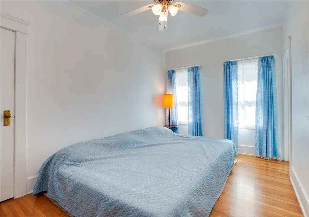 301 Catalina Avalon, CA 90704