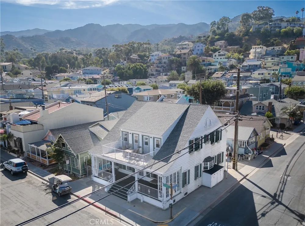 301 Catalina Avalon, CA 90704