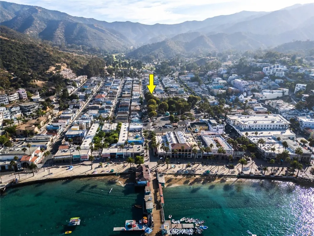 301 Catalina Avalon, CA 90704