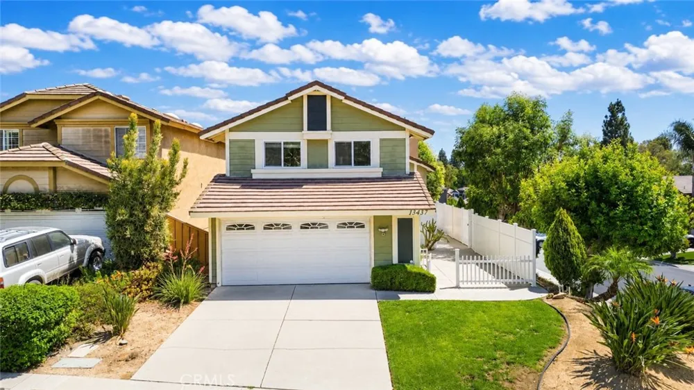 13437 Gold Dust Chino Hills, CA 91709