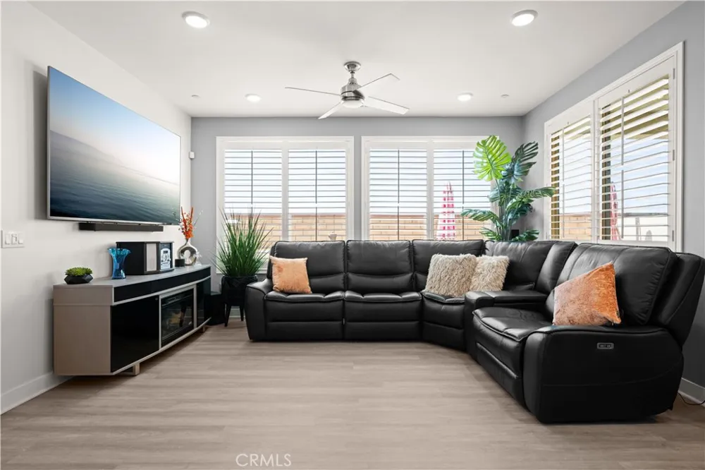 1519 Village Green Beaumont, CA 92223