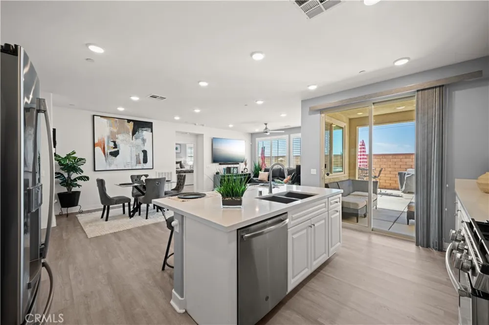 1519 Village Green Beaumont, CA 92223