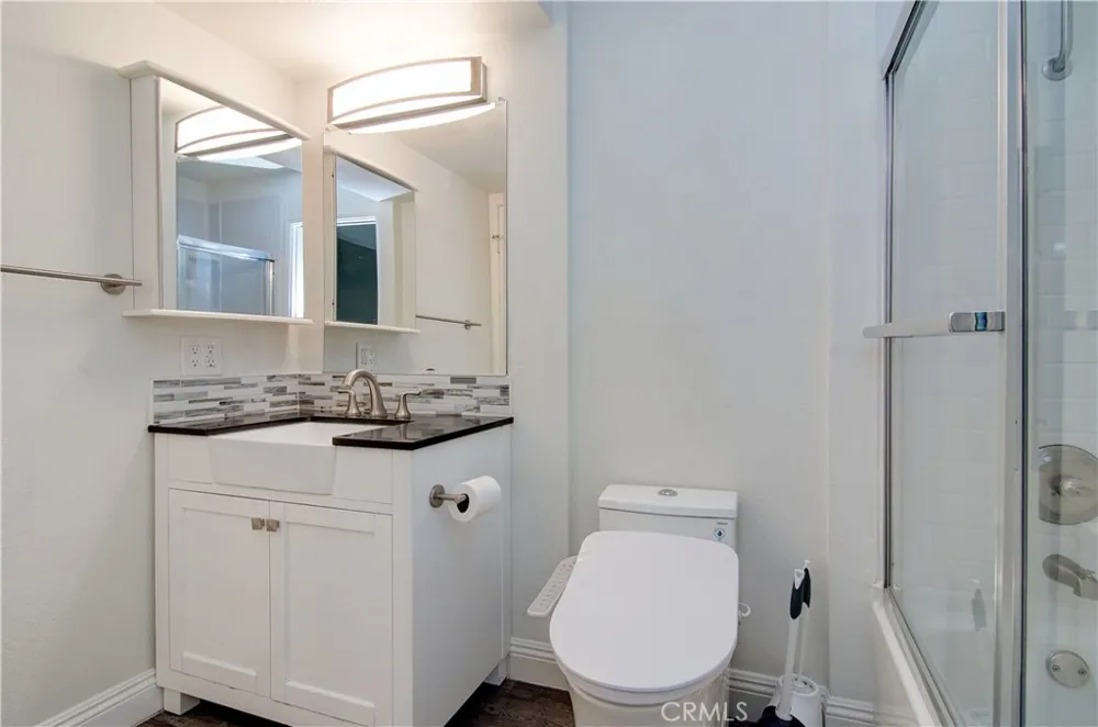 810 Baker #106 Costa Mesa, CA 92626
