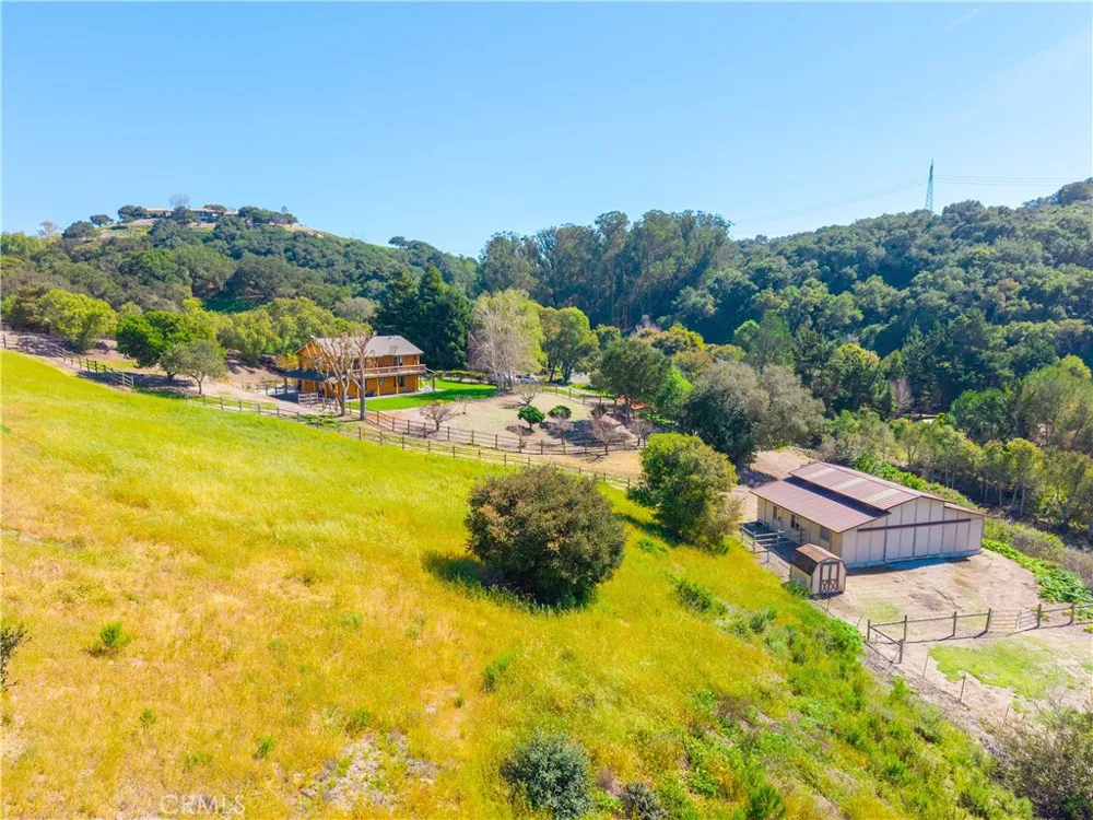 1665 Corbett Highlands Place Arroyo Grande, CA 93420