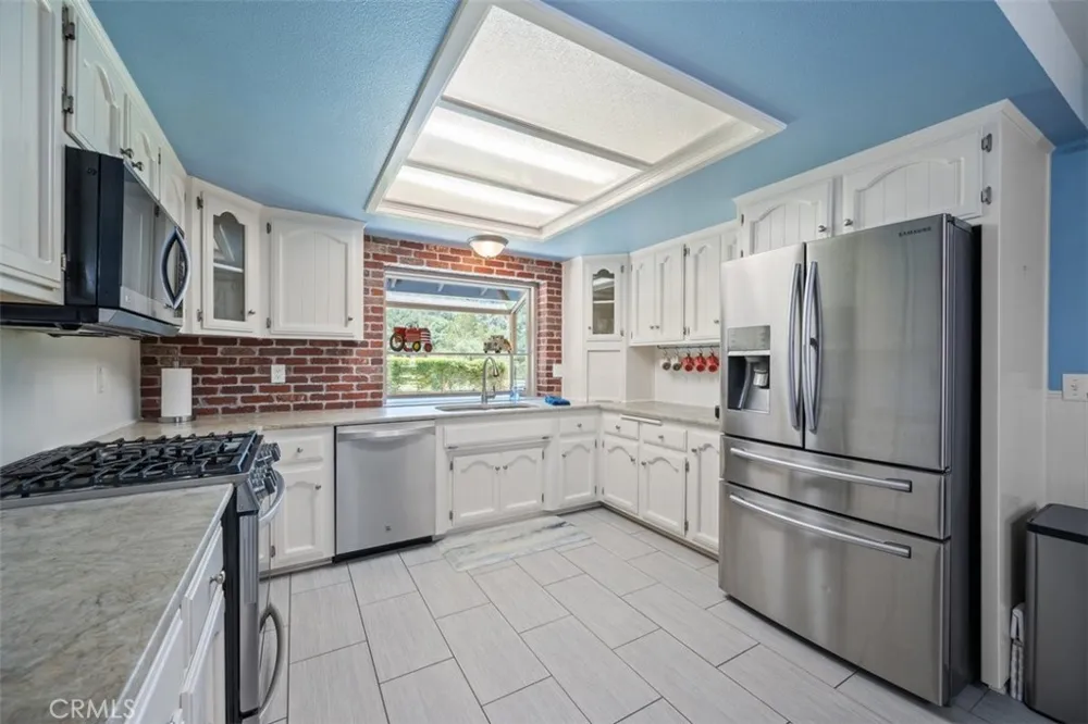 1665 Corbett Highlands Place Arroyo Grande, CA 93420
