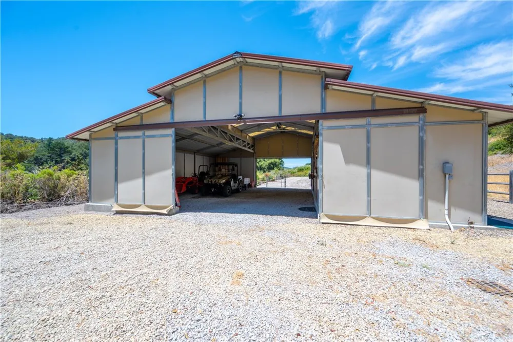 1665 Corbett Highlands Place Arroyo Grande, CA 93420