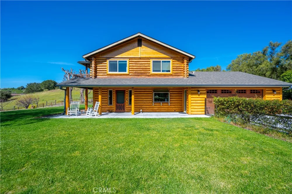 1665 Corbett Highlands Place Arroyo Grande, CA 93420