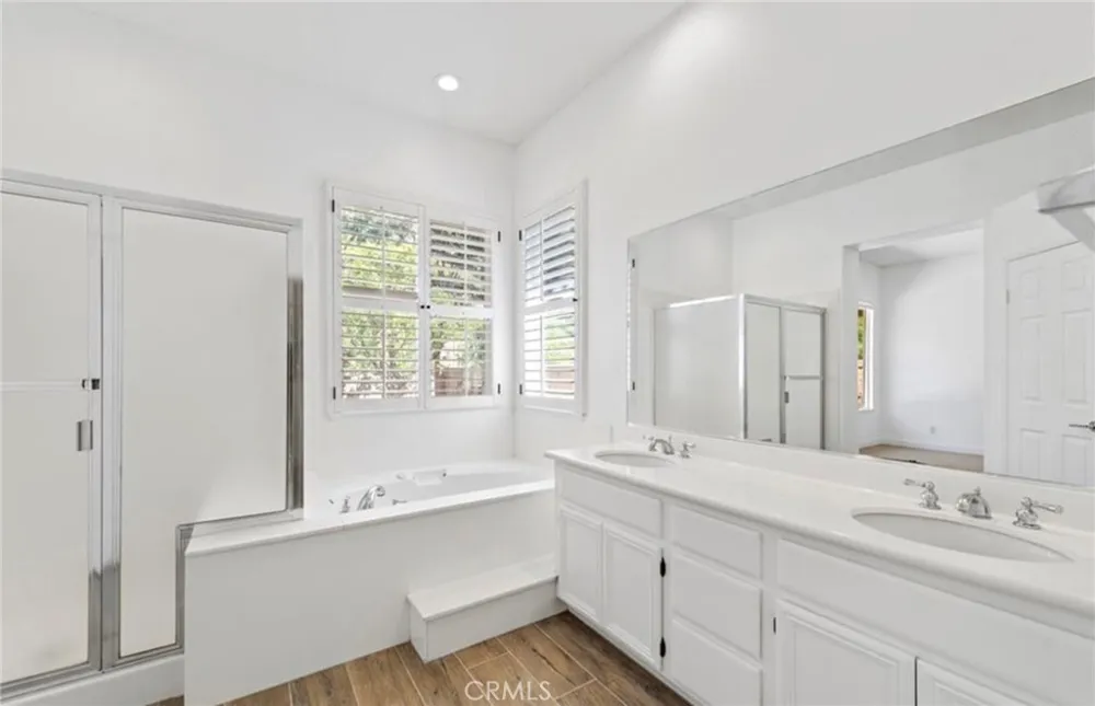21406 Carabela Mission Viejo, CA 92692