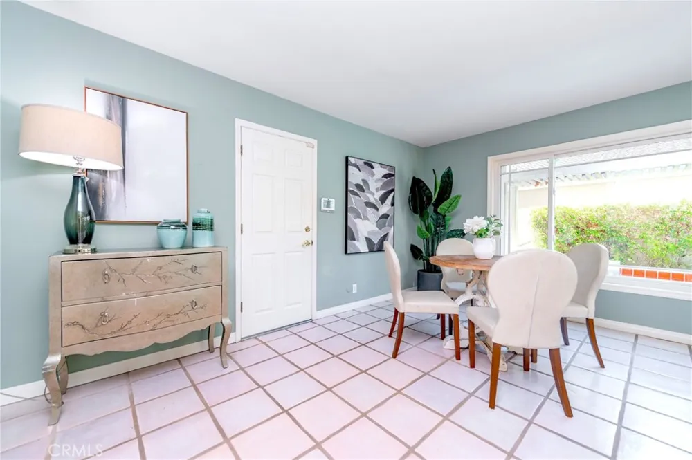 9 Teakwood Irvine, CA 92612