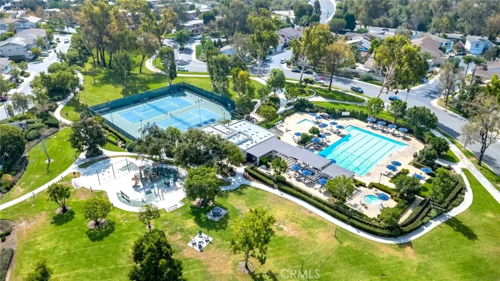 9 Teakwood Irvine, CA 92612