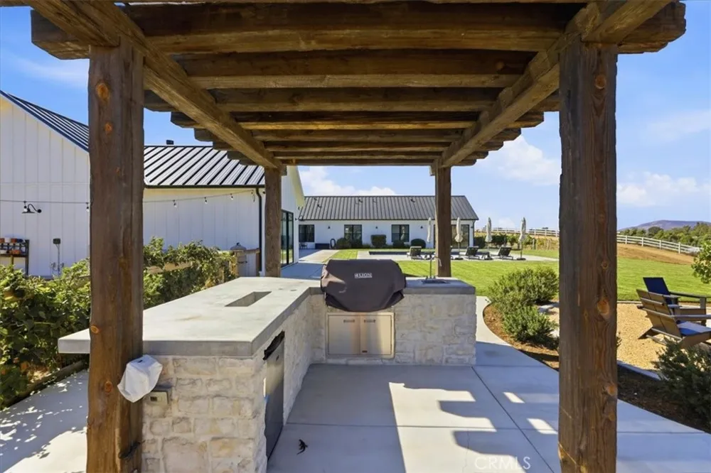 41838 Altanos Temecula, CA 92592