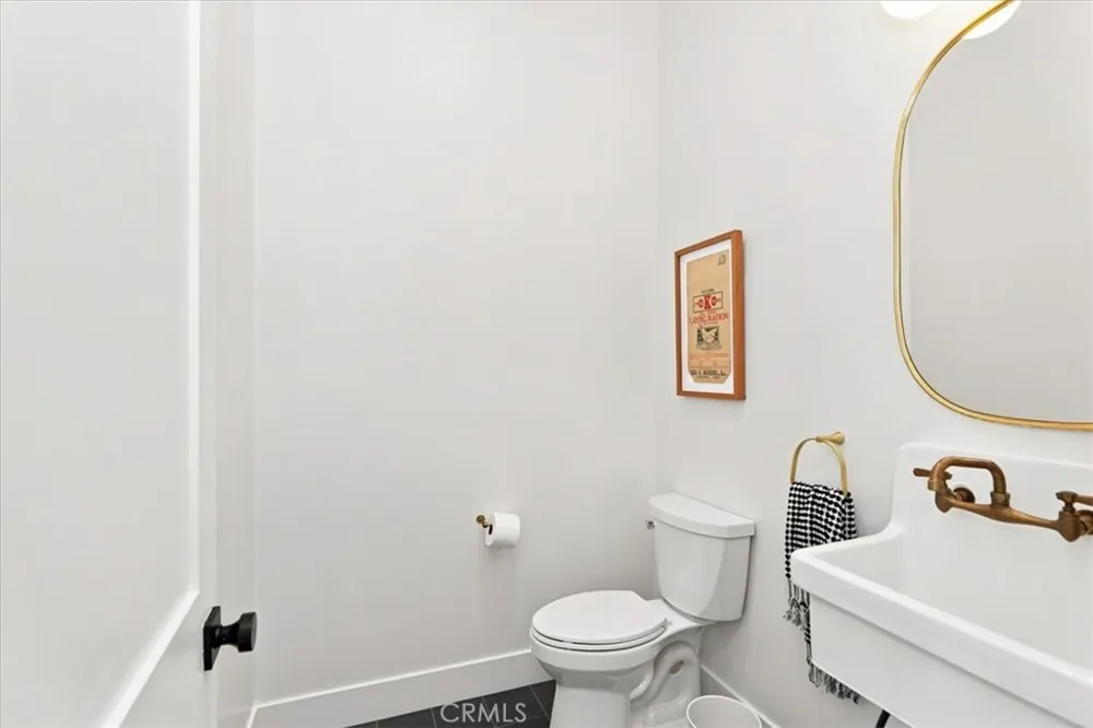 41838 Altanos Temecula, CA 92592