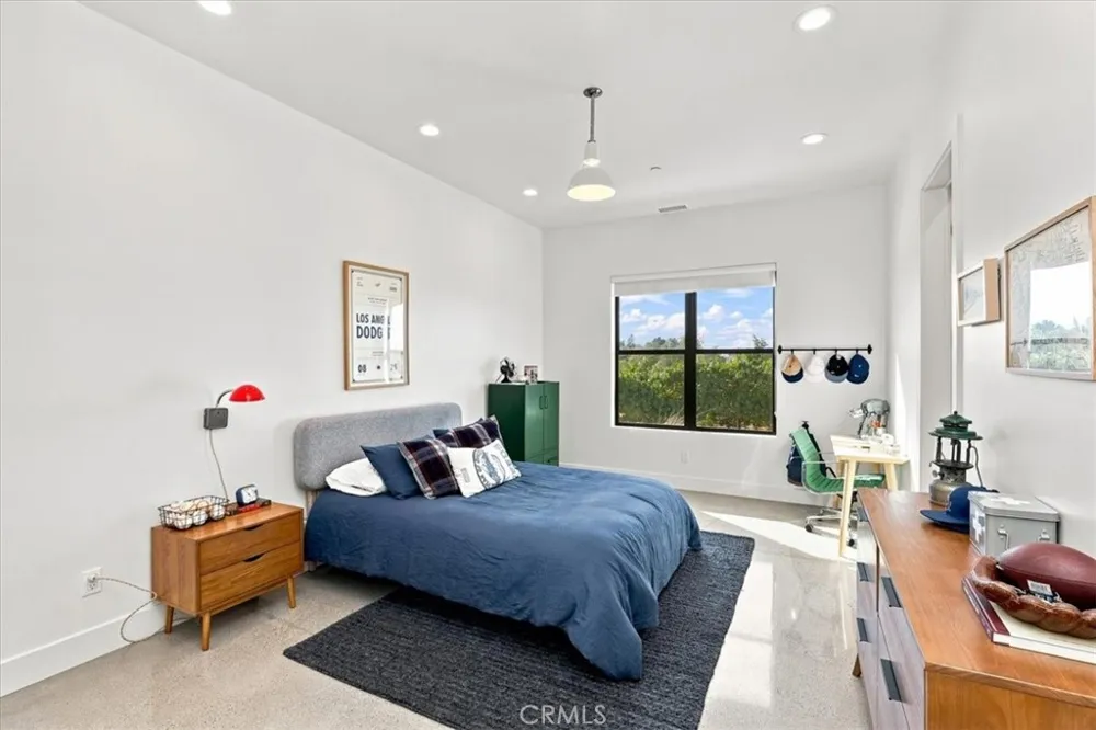 41838 Altanos Temecula, CA 92592