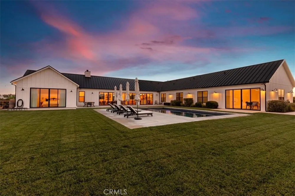 41838 Altanos Temecula, CA 92592
