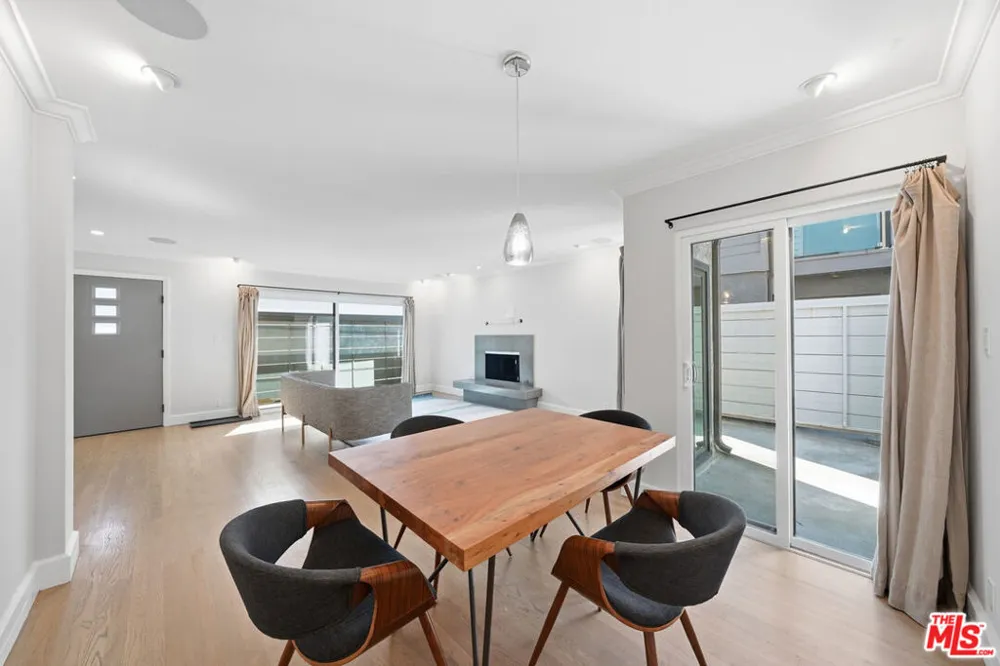 1342 Stanford Street #7 Santa Monica, CA 90404
