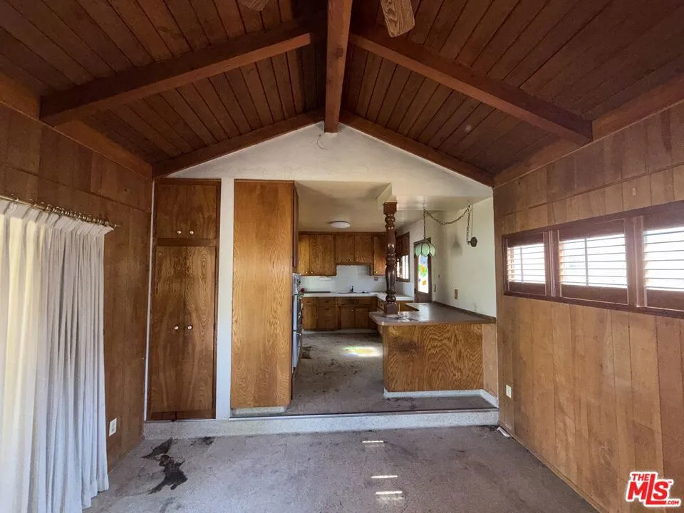 11308 Maxine Street Santa Fe Springs, CA 90670