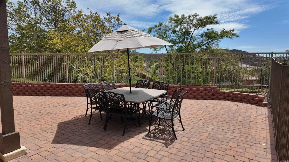 27002 Red Maple Murrieta, CA 92562