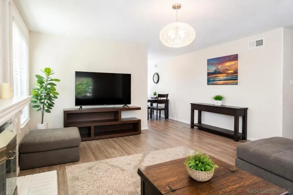 1021 Hazen San Marcos, CA 92069