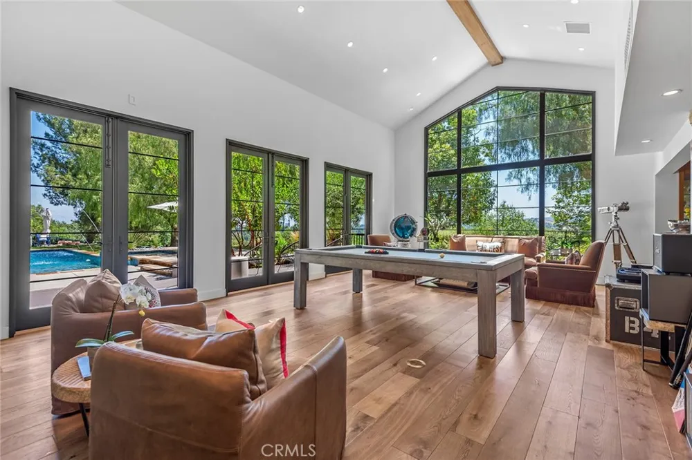 5207 SADDLE CREEK ROAD Hidden Hills, CA 91302