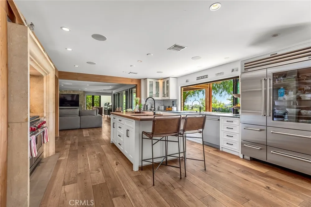 5207 SADDLE CREEK ROAD Hidden Hills, CA 91302