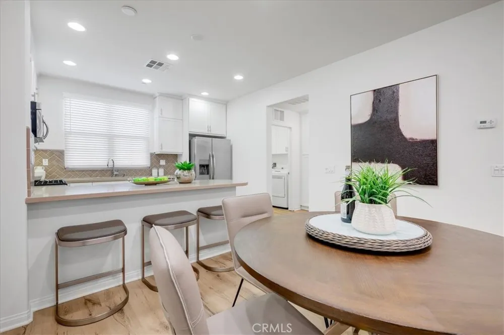 148 Capricorn Irvine, CA 92618