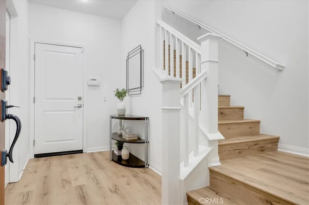 148 Capricorn Irvine, CA 92618
