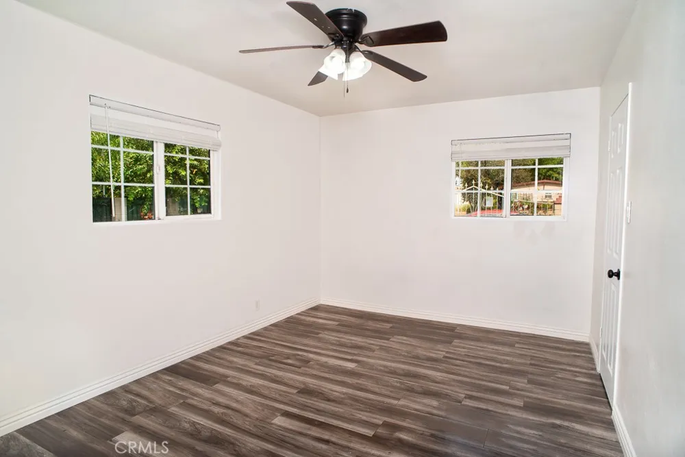 14850 Polk Sylmar, CA 91342