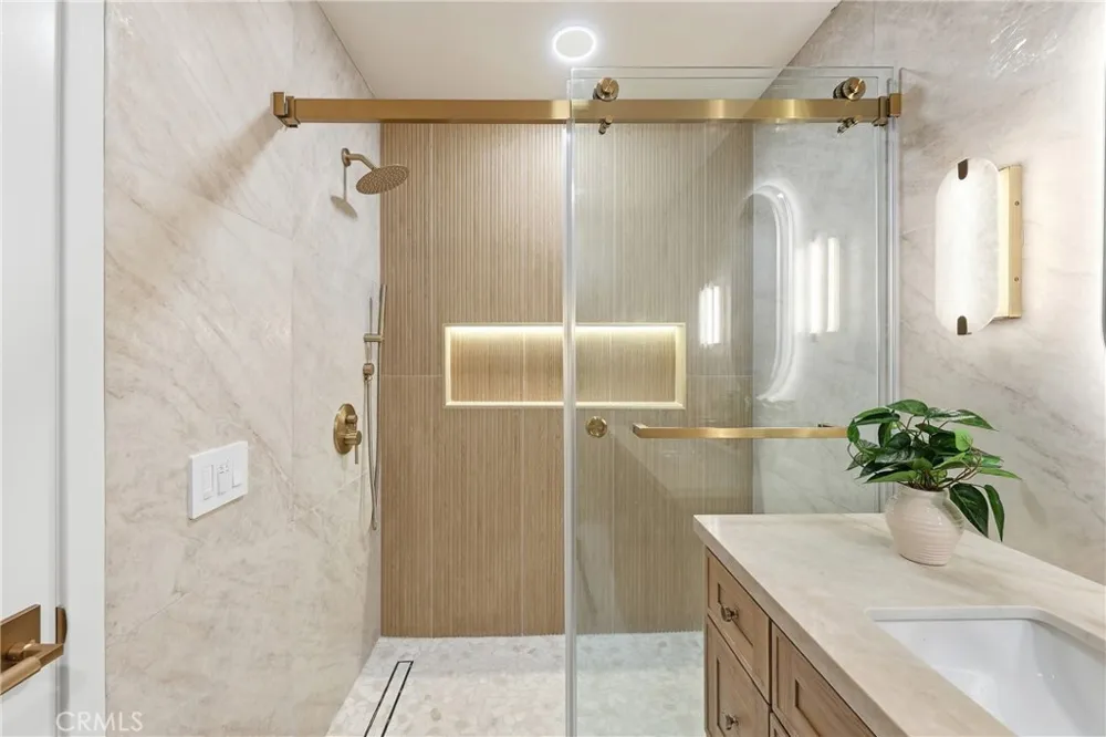 5131 Rotherham Westminster, CA 92683