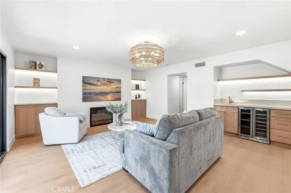 5131 Rotherham Westminster, CA 92683
