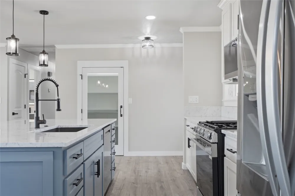 9412 E 40th Place Tulsa, OK 74145