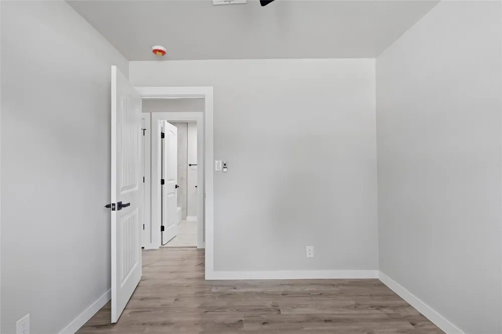 9412 E 40th Place Tulsa, OK 74145