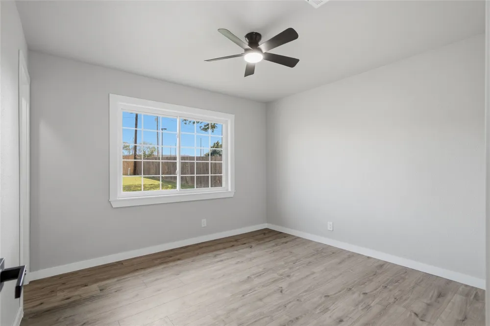9412 E 40th Place Tulsa, OK 74145