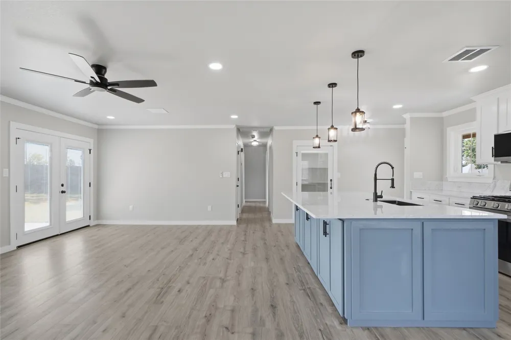 9412 E 40th Place Tulsa, OK 74145