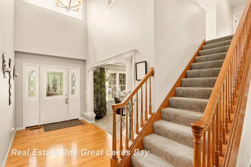 7172 Spring Lake Trail Saginaw Charter Township, MI 48603