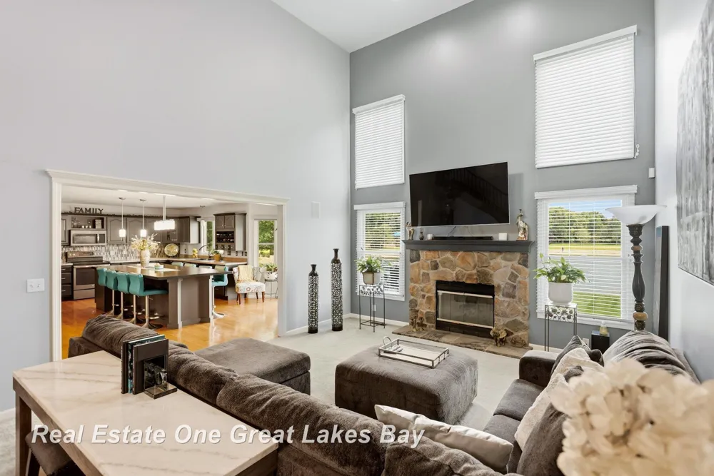 7172 Spring Lake Trail Saginaw Charter Township, MI 48603