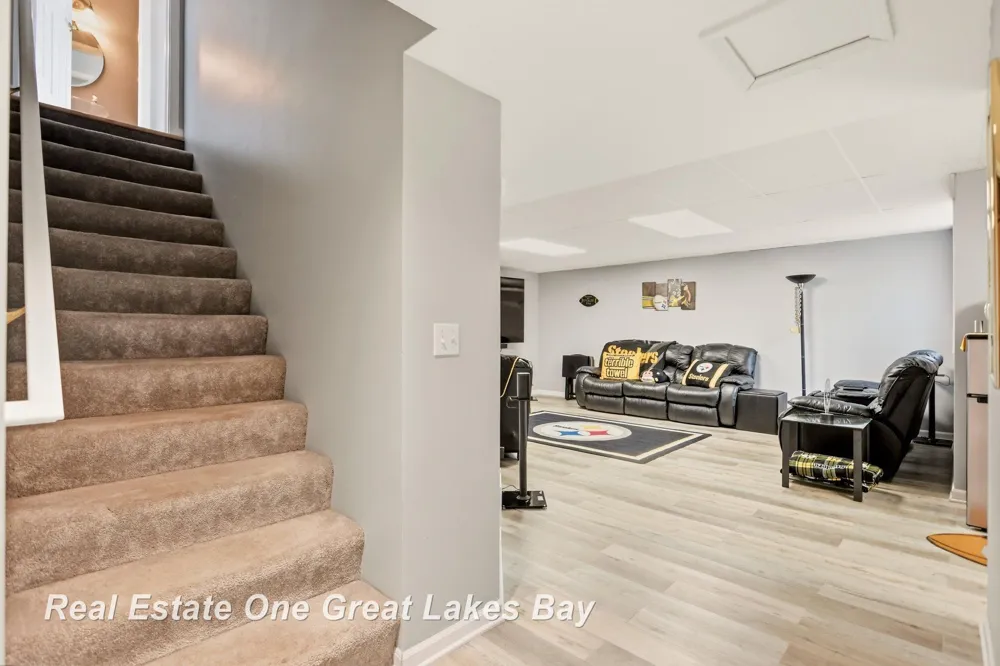 7172 Spring Lake Trail Saginaw Charter Township, MI 48603