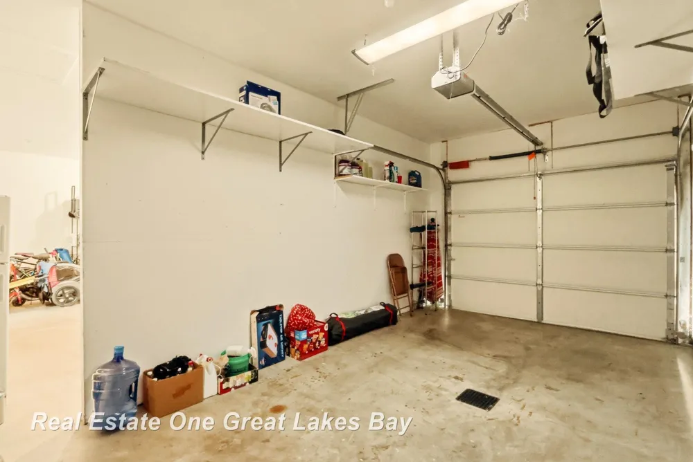 7172 Spring Lake Trail Saginaw Charter Township, MI 48603