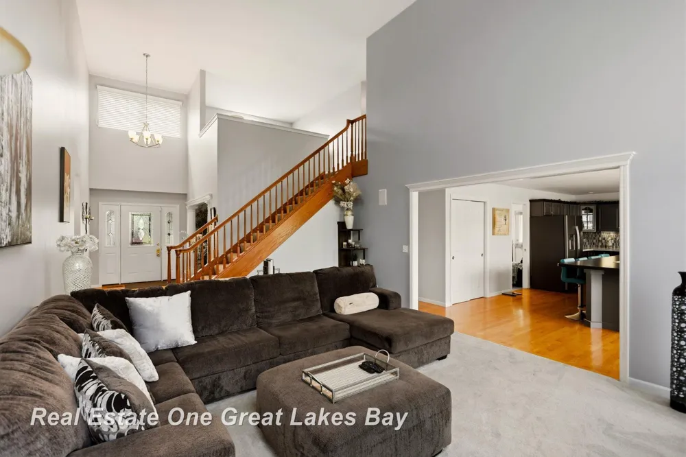 7172 Spring Lake Trail Saginaw Charter Township, MI 48603