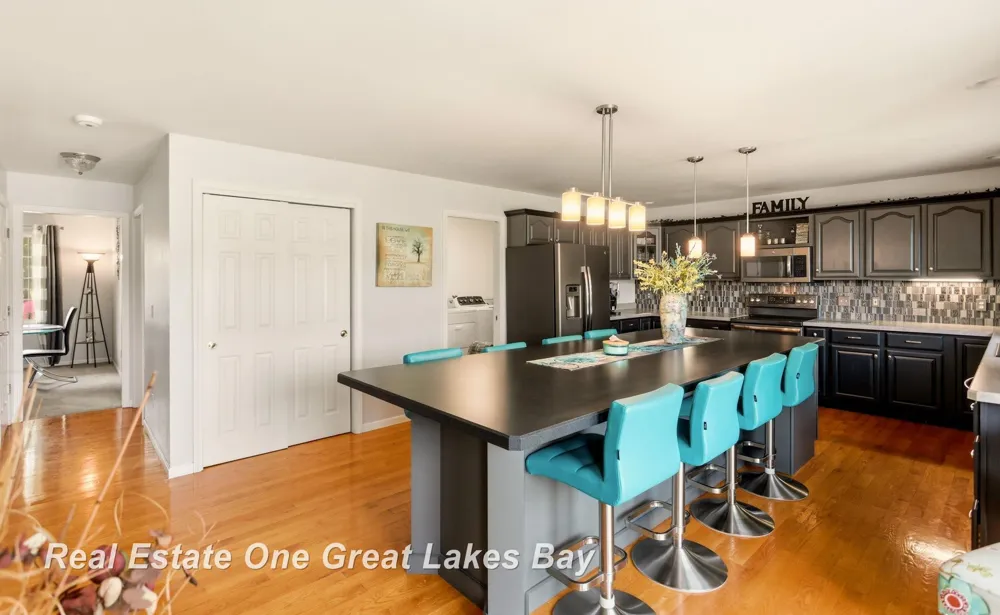 7172 Spring Lake Trail Saginaw Charter Township, MI 48603