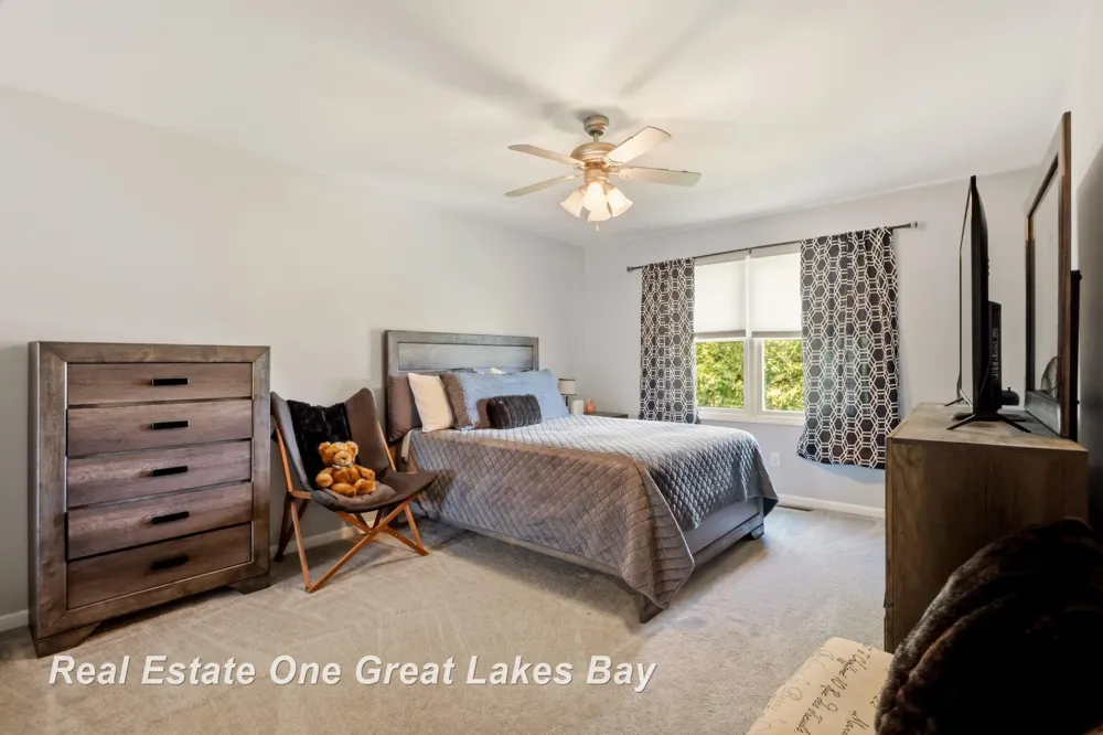 7172 Spring Lake Trail Saginaw Charter Township, MI 48603