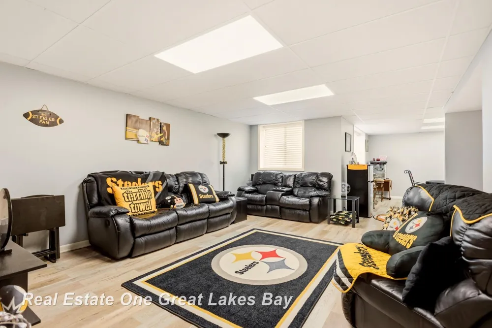 7172 Spring Lake Trail Saginaw Charter Township, MI 48603