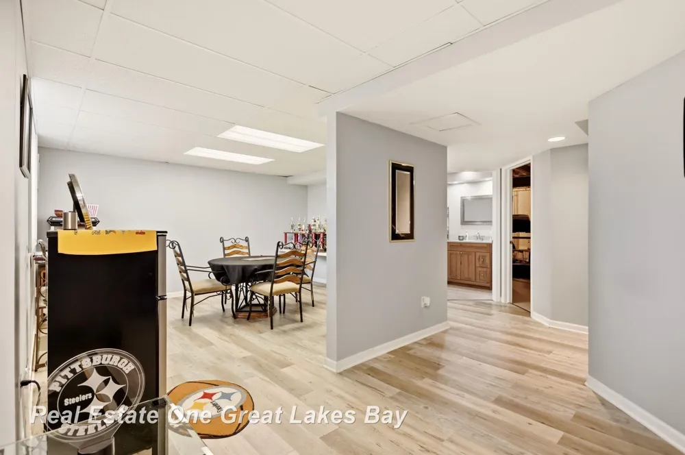 7172 Spring Lake Trail Saginaw Charter Township, MI 48603