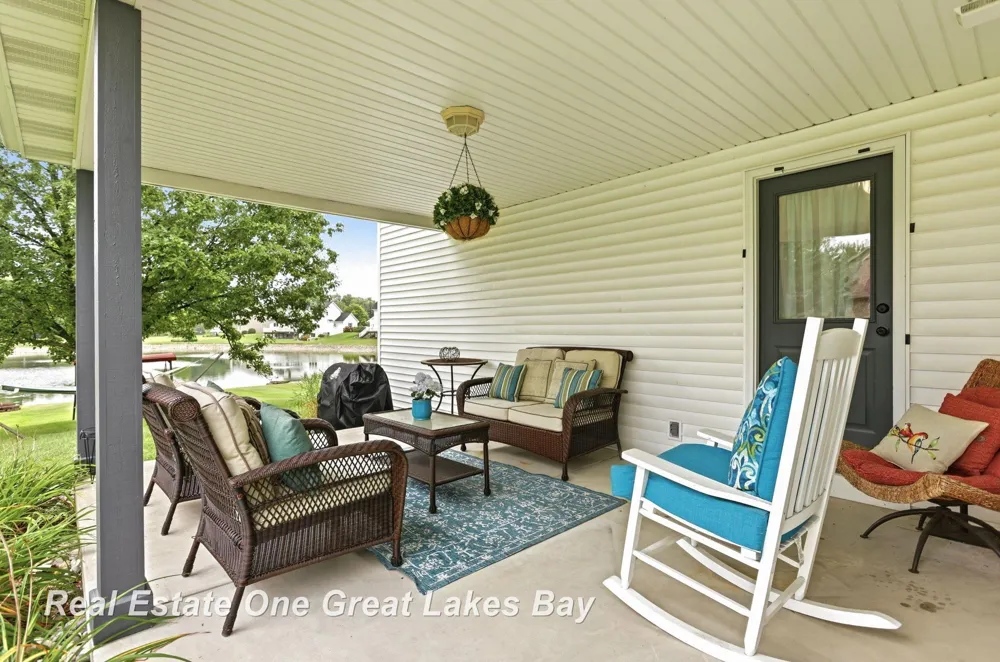 7172 Spring Lake Trail Saginaw Charter Township, MI 48603