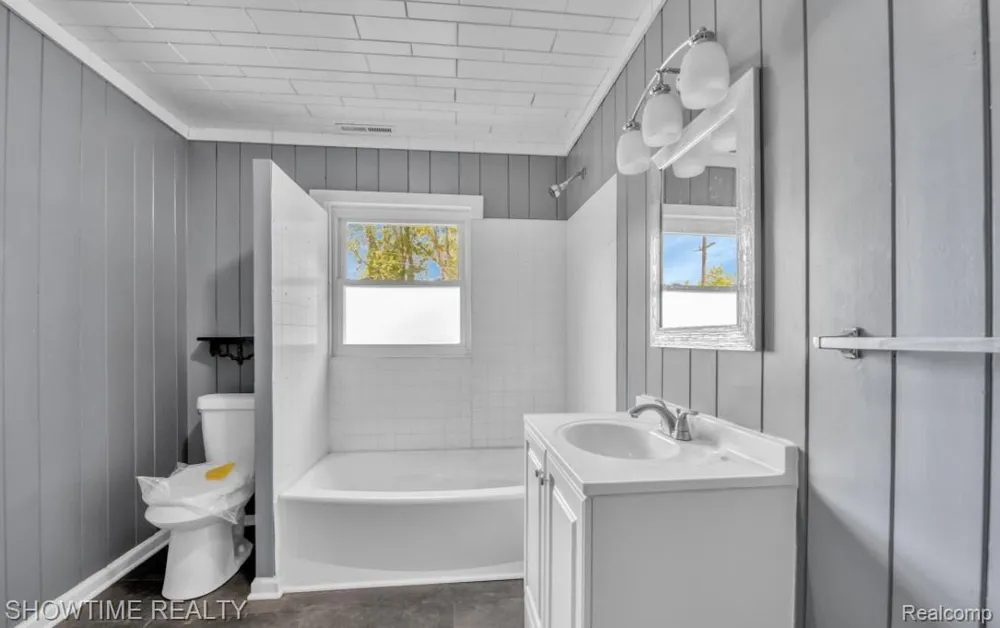 654 BLACKS CORNERS ROAD Imlay Township, MI 48444