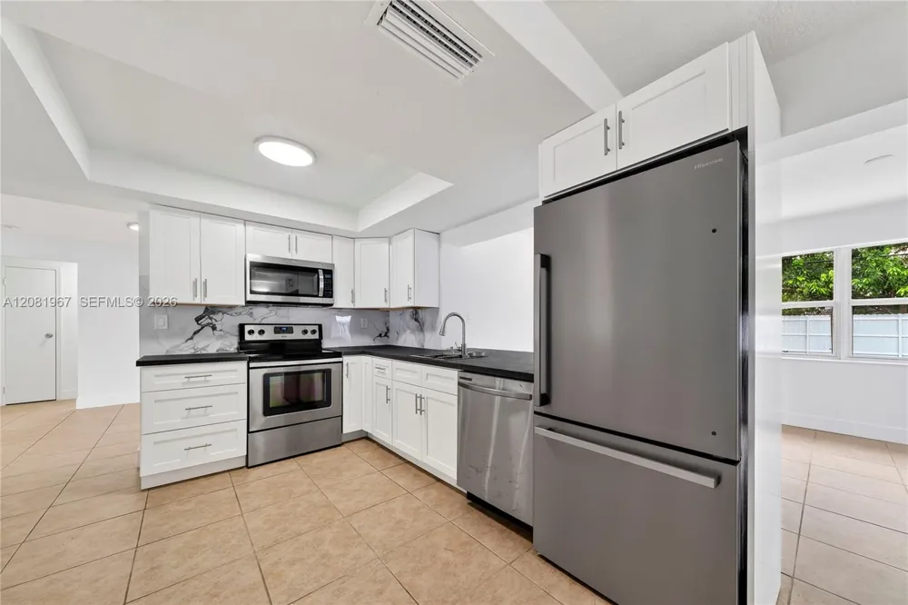 7490 NW 23rd St #0 Sunrise, FL 33313